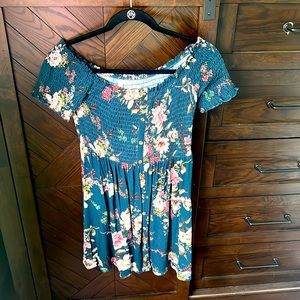 Off shoulder summer dress